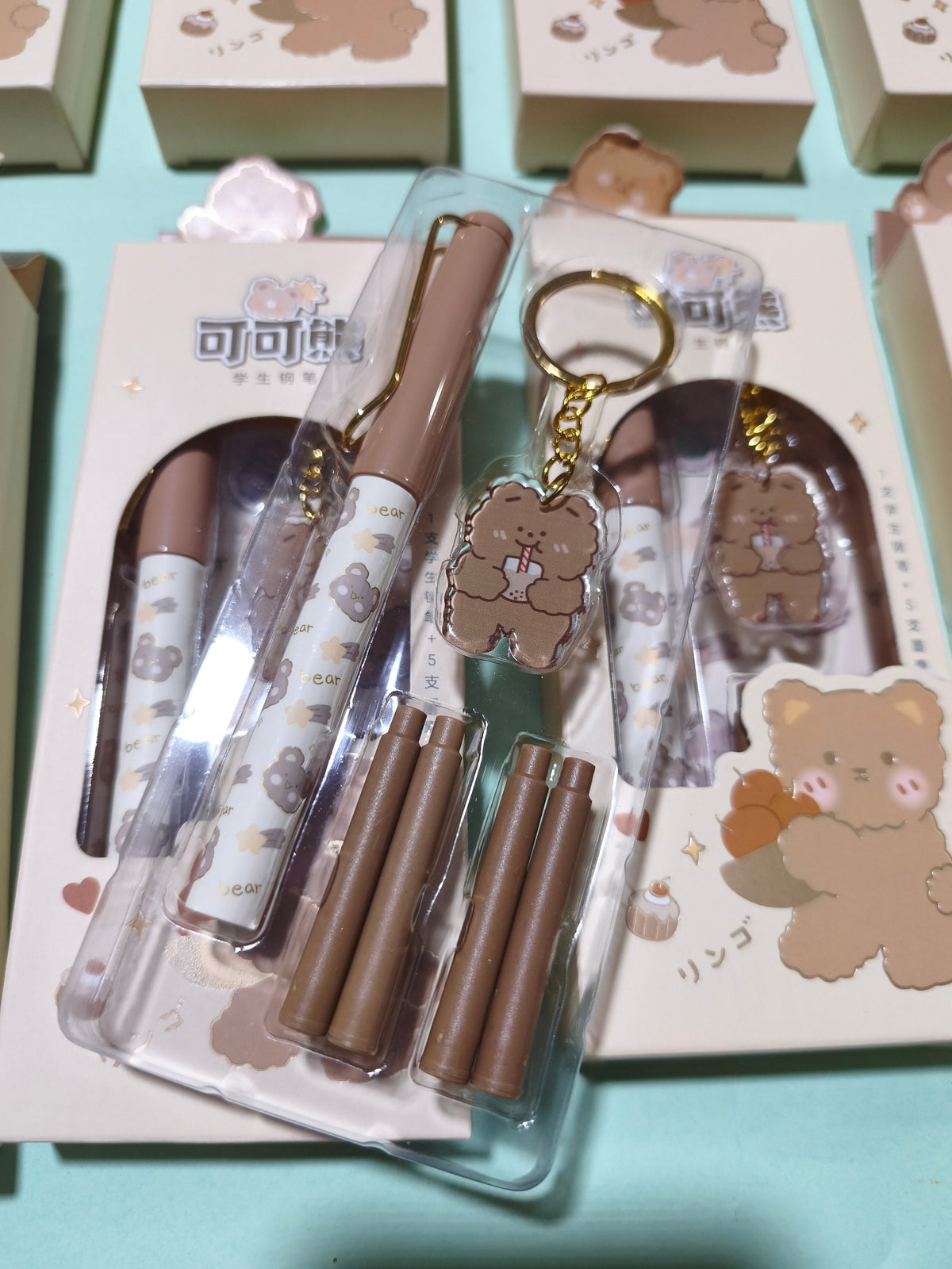 Pluma osito con llavero  y 4 recargas