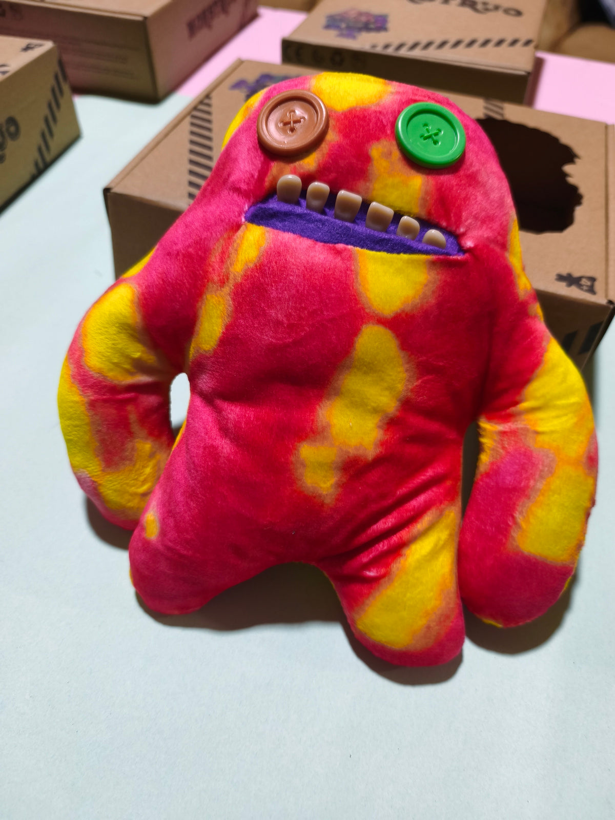 Monstruo dientón red tipo fuggler