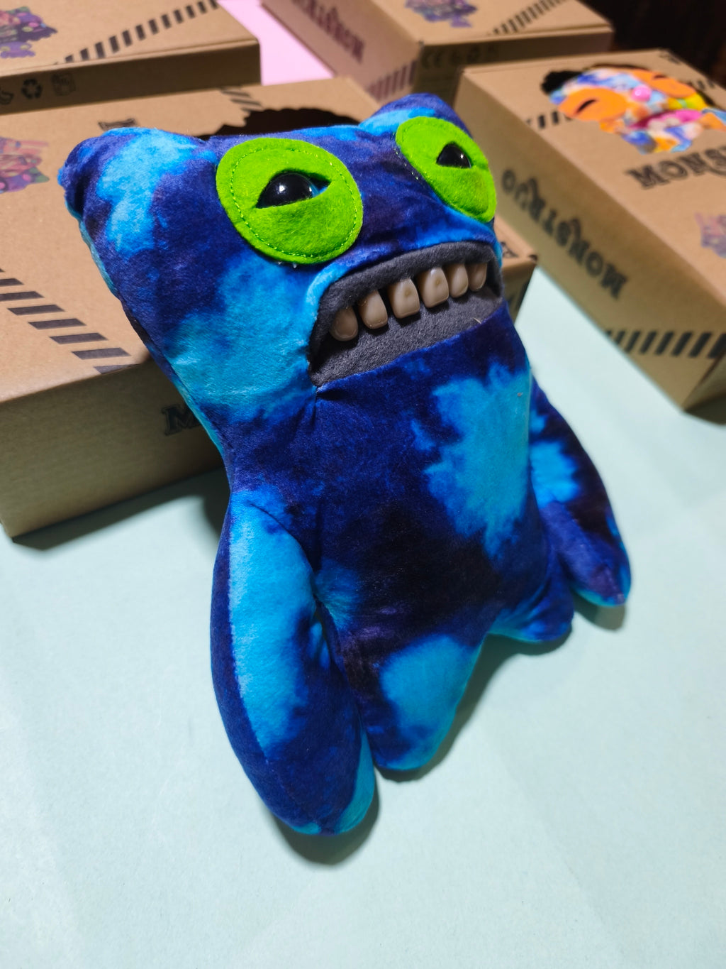 Monstruo dientón  blue tipo fuggler